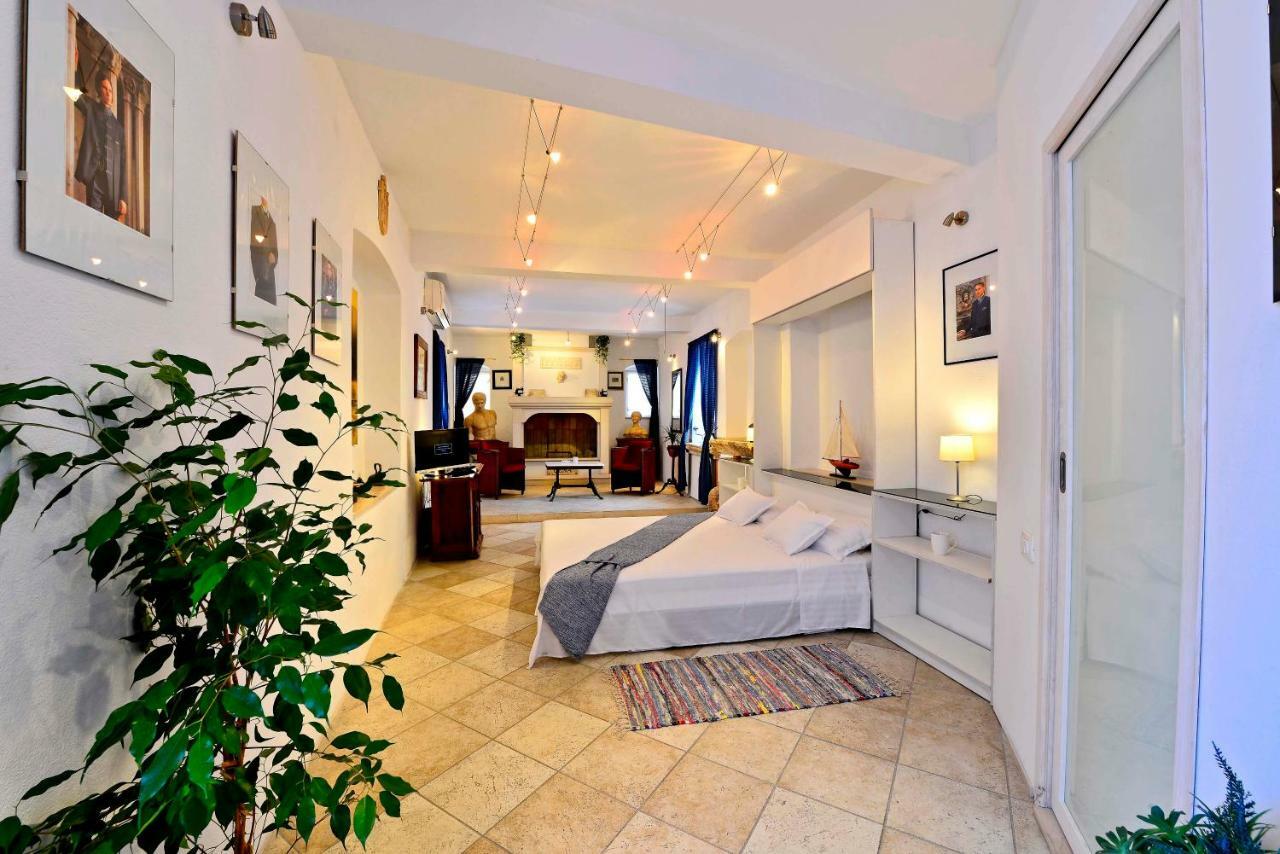 Romantic Rooms Gena Трогир Екстериор снимка